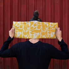 Load image into Gallery viewer, Blasta Henriet linen wheat bag organic British wheat handmade in London period pain muscle tension pregnancy support Modern Craft